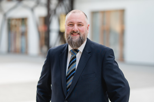 Michael Schuricht