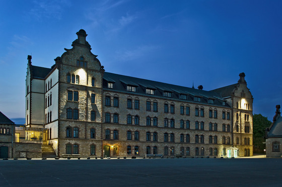 Eines der geschichtsträchtigen Gebäude auf dem Caprivi-Campus der Hochschule Osnabrück.