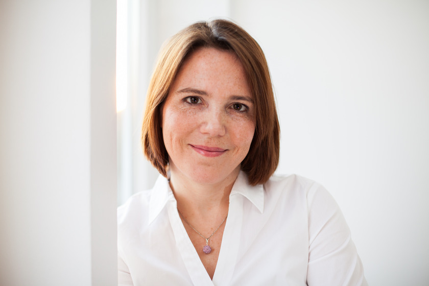 Nina Knape, Promotionsstipendiatin und Lehrbeauftragte der Hochschule Osnabrück im Studiengang Midwifery, verstärkt für weitere zwei Jahre den Vorstand der Deutschen Gesellschaft für Hebammenwissenschaft.