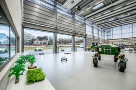 Im Agro Technicum am Campus Westerberg befinden sich Laborflächen und ein Versuchsfeld um an Agrar-Technologien zu forschen.