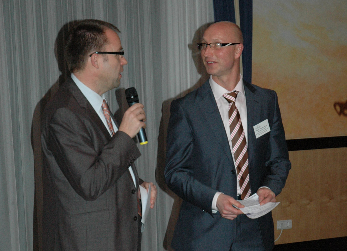 hochschulmanager-erklimmen-nach-studium-die-karriereleiter-hochschule