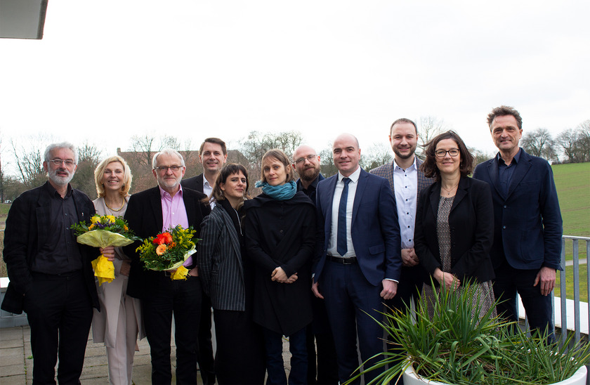 Hochschulpräsident Prof. Dr. Andreas Bertram begrüßt zusammen mit den Präsidiumsvertretern Prof. Dr. Andrea Braun von Reinersdorff und Prof. Dr. Ingmar Ickerott die neuen Professorinnen und Professoren, sowie verabschiedet drei Professorinnen und Professoren in den Ruhestand.