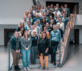 Etwa 50 Teilnehmerinnen und Teilnehmer beteiligten sich an der Projektabschlusstagung und den Themenforen. (Foto: Hochschule Osnabrück / Julius Gervens) 