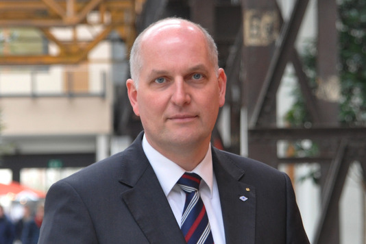 Frank Blümel