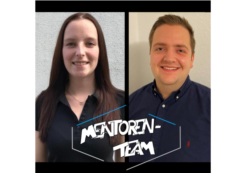 Dhana Westphal (links) und Maximilian Veer (rechts) schauen lächelnd in die Kamera. Unten in der Mitte steht Mentoren-Team.
